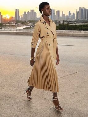 Karen Millen pleated full length trench coat. Sz 10